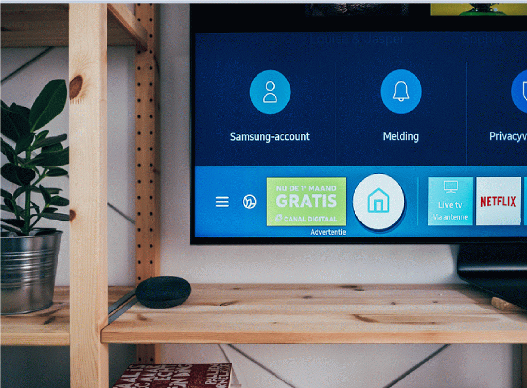 What are the benefits of switching to IPTV and what 's types of IPTV